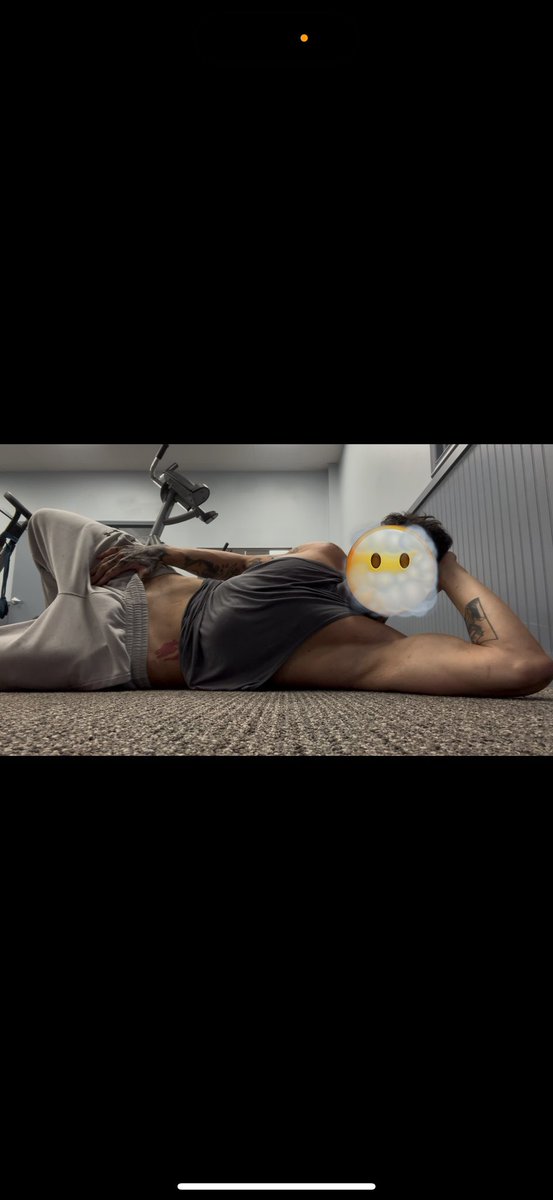 _AudioPhobia's tweet image. Sorry I’m late. Can I still come over and lay under your tree like this?