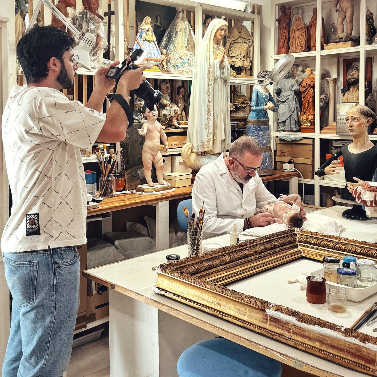 👤🎨 En cualquier rincón del mundo, late el arte de un pontanés. Y gracias a mi trabajo, me permite descubrirlo.