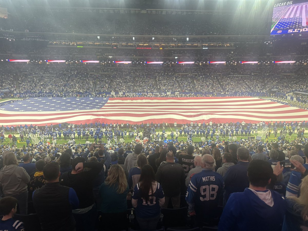 77ChrisD's tweet image. Go Colts! #fortheshoe