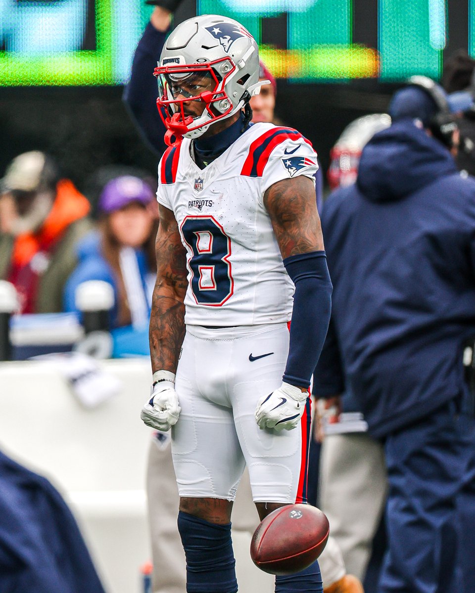 New England Patriots tweet media
