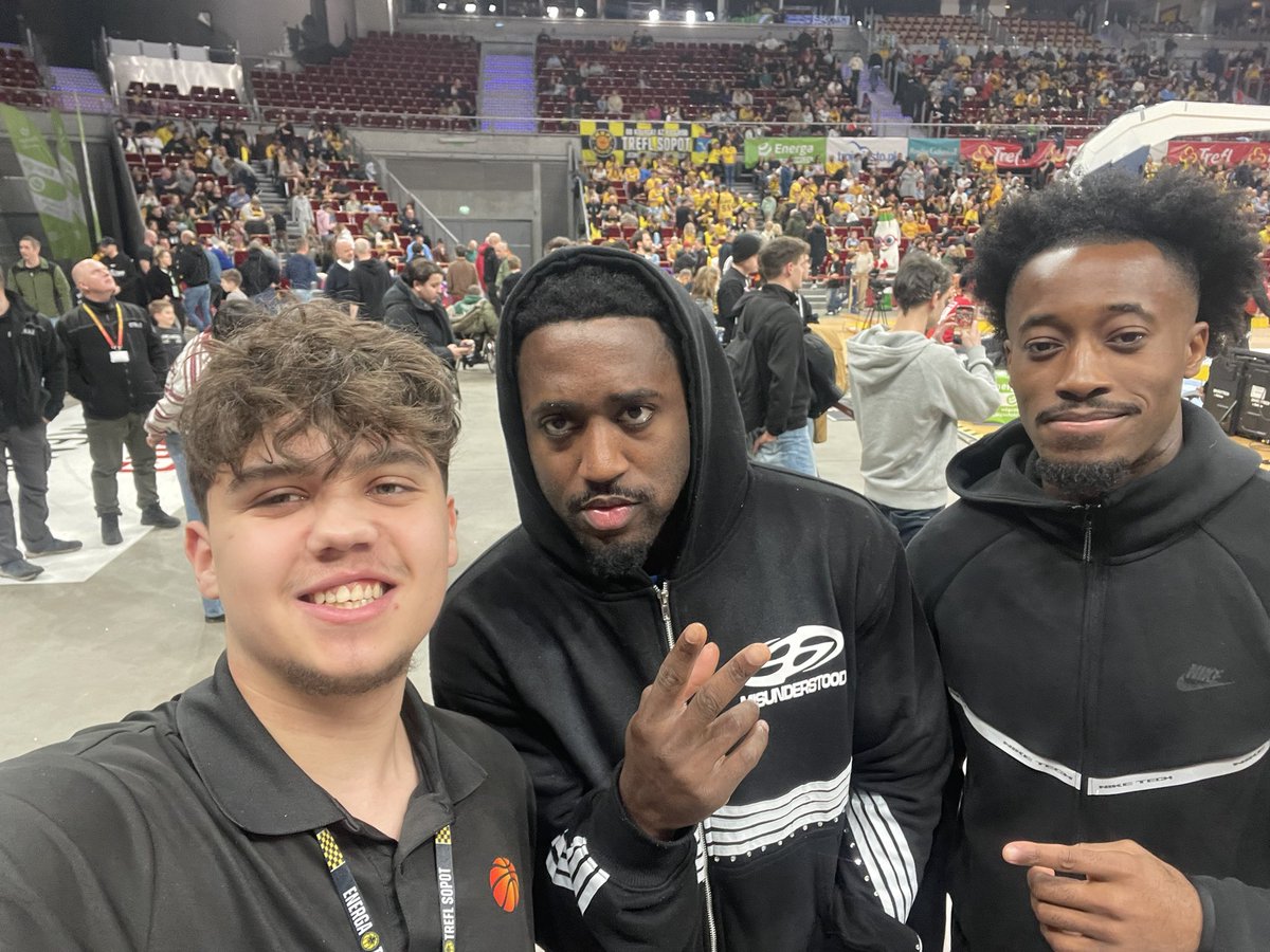 Pick & Roll tweet media