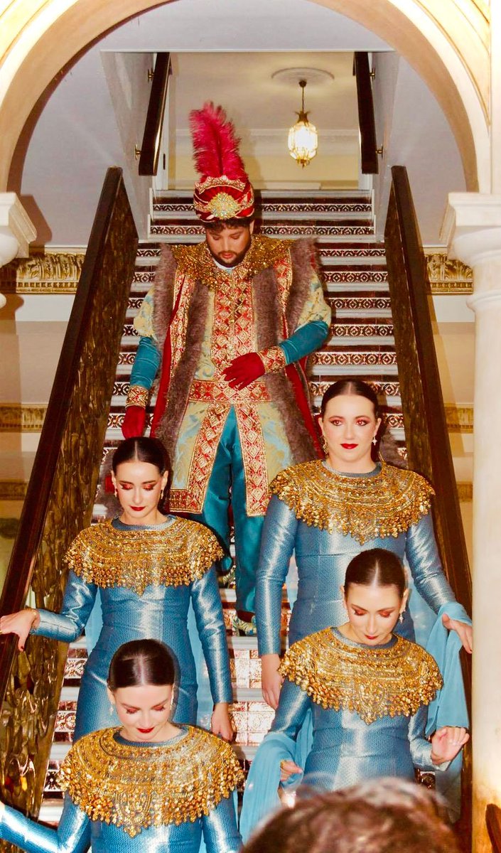 Al Ayto. de Brenes por su implicación y organización, para que todo saliera bien.
A la Policía Local de Brenes, por su responsabilidad y seguridad en el desarrollo de nuestro Cartero Real.
A @proteccioncivilbrenes por su ayuda en el pasacalles, así como en la posterior fiesta.