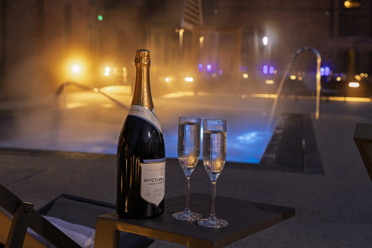 Aldwark Manor Estate tweet media