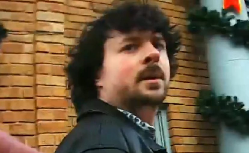 libsoftiktok's tweet image. X, you know what to do.

Anyone recognize him?