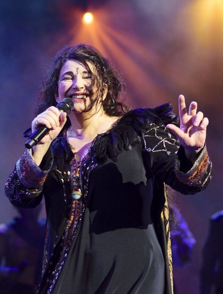 katebushbr's tweet image. Kate Bush is alive at the age of 67.