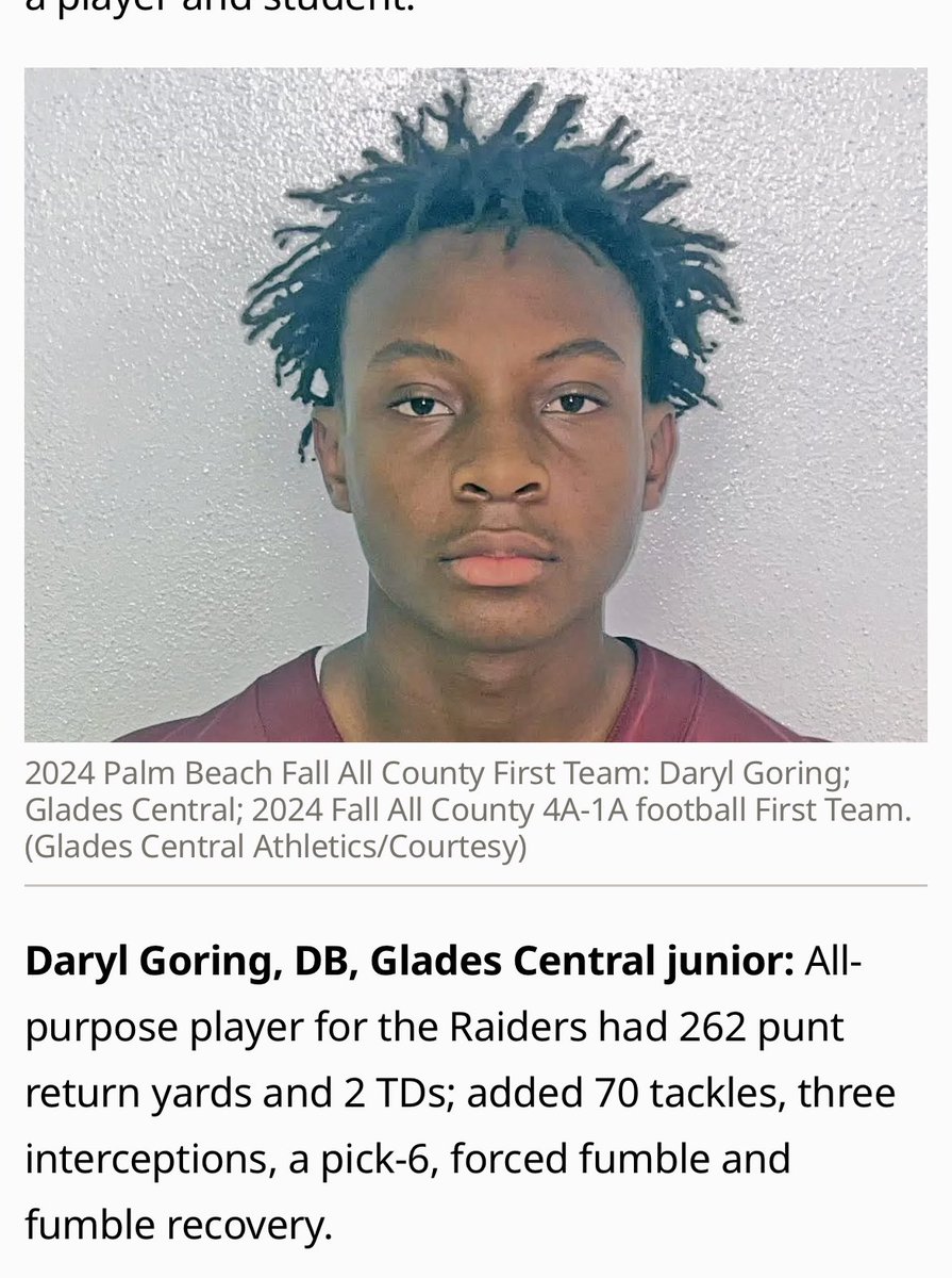 Blessed to make Sun Sentinel First Team all county! #agtg
<a href="/Omar_Haugabook/">Omar Haugabook</a> <a href="/Reese80/">Reese</a> @BrickByBrick_36 <a href="/BeeO_5/">Beeo</a> <a href="/jamorriswarren/">_BudSki_1</a> <a href="/PrepRedzoneFL/">Prep Redzone Florida</a> <a href="/JerryRecruiting/">Rising Stars</a>