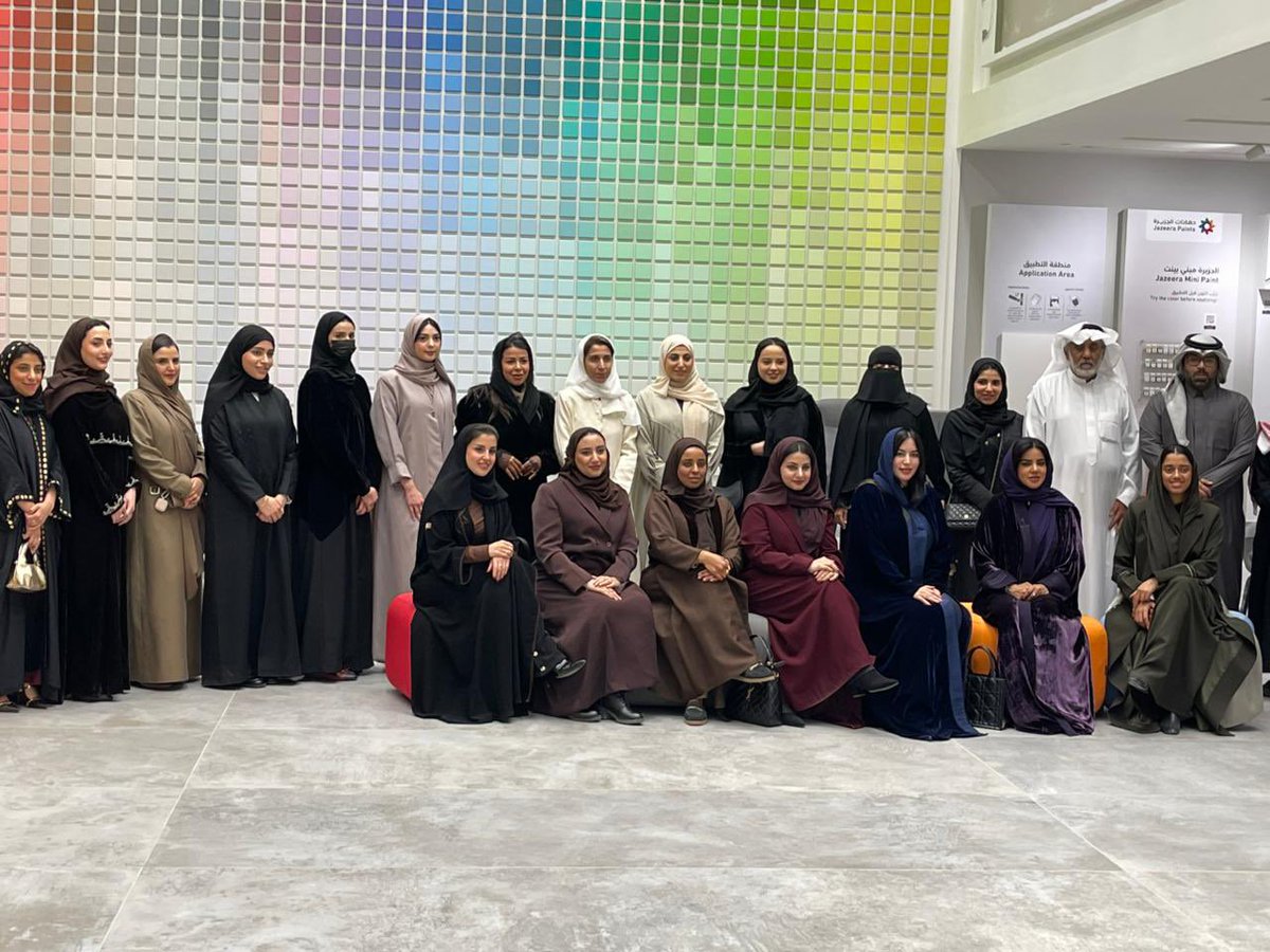 2/1
العطاءُ والأثرُ: ماذا يحدث ُ عندما يُبنى القرارُ من الواقع؟
م عبد الهادي  الغافلي 
مستشارُ استراتيجيَّاتٍ وأخلاقيَّاتِ القطاعِ غير ِ الربحي
كلمة بمناسبة حفل التجمع السنوي لأعضاء جمعية مهندسات سعوديات 2025  / الرياض ، بالشراكة المحتمعية دهانات الجزيرة

شكزا 
على حسن الإستقبالِ