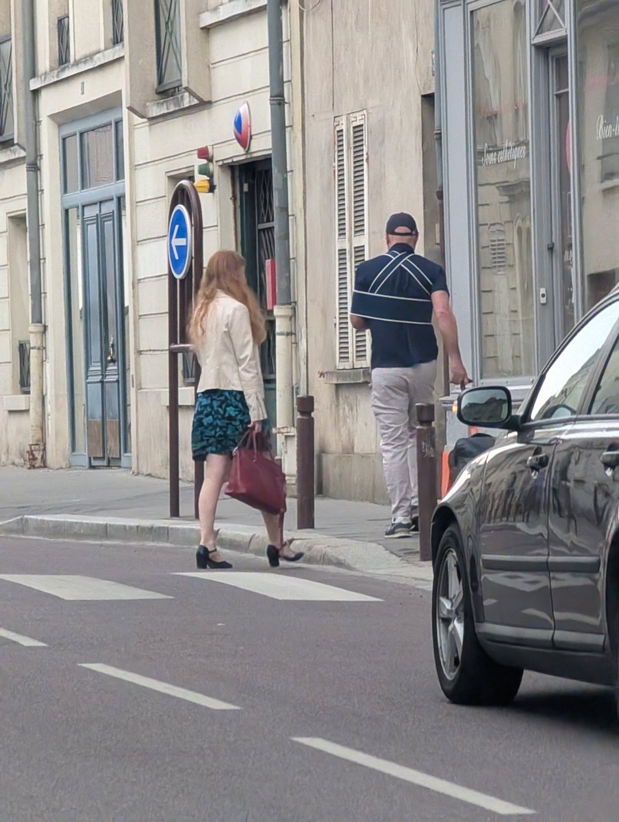 dbalez1's tweet image. Versailles aujourd'hui  anniversaire de ma fille Eva . Elle ne veux plus voir son père 🥲🥲 Moi j'aime ma fille jusqu'à la fin de mes jours 😎 bon anniversaire  😘