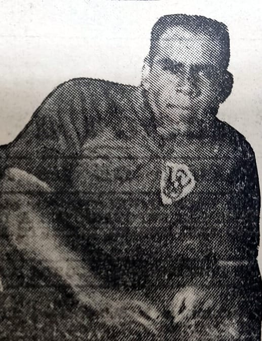 EvocandoValpo's tweet photo. #EvocandoCracks" | Hoy se cumplen 90 años del trágico fallecimiento del primer mártir de Santiago Wanderers, don Humberto Nelson Meneses, tricampeón con el club en 1933, 1934 y 1935. https://t.co/6TnkniwEEM