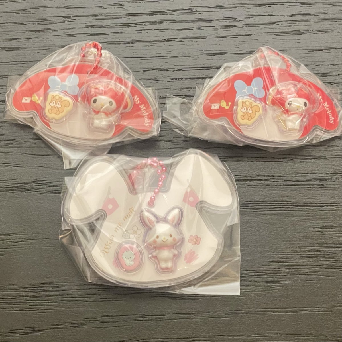 paneee_m's tweet photo. @hskdsp666666 検索より失礼いたします。
マイメロのシークレットを所持しております。
交換のご検討いただけましたら幸いです。
よろしくお願い申し上げます。 https://t.co/K3zly8jbUY
