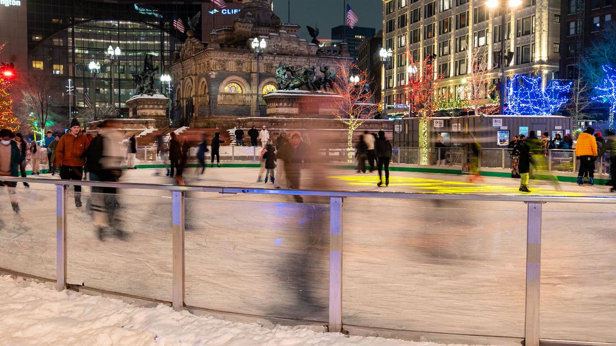 Downtown Cleveland tweet media