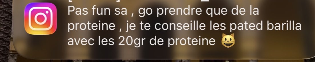 ivachouette's tweet image. le mec gênant de ma salle qui me donne ses conseils alimentaires
