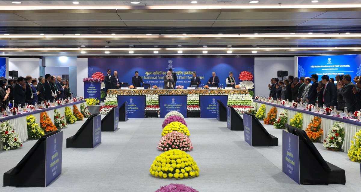 Narendra Modi tweet media