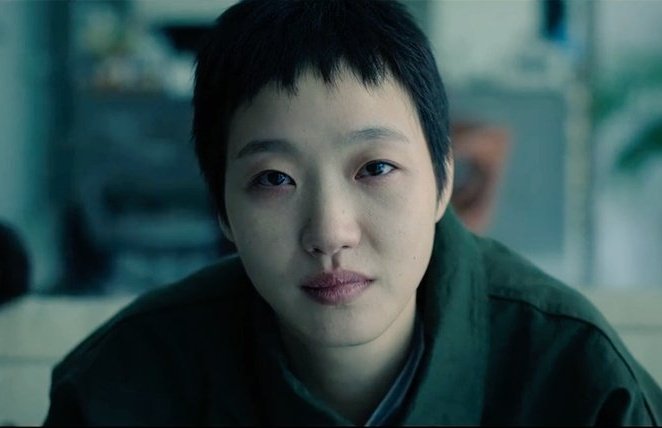 exolojiy's tweet image. same actress and same drama btw