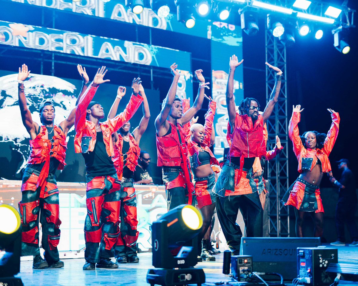 Wale's tweet image. Much love Lagos