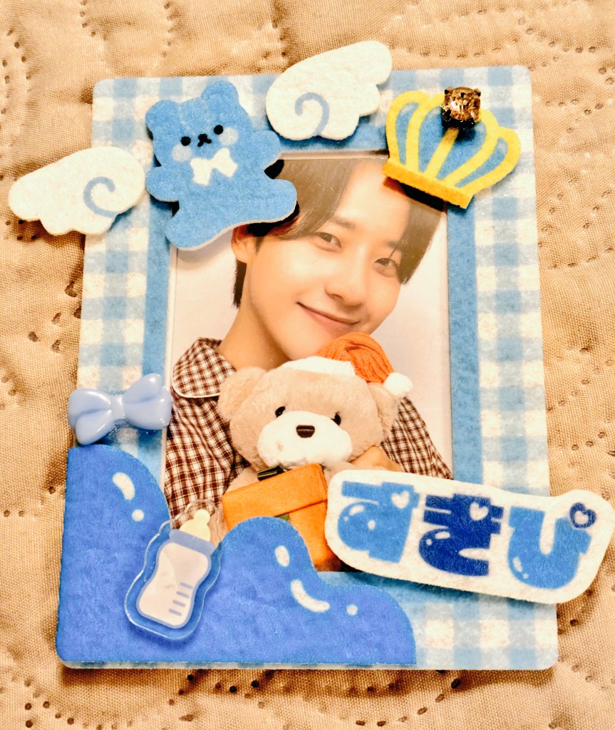 昨日の夜中の #グッズ活 〜✨️🧸💕 珍しくトレカありきで作ってみまし