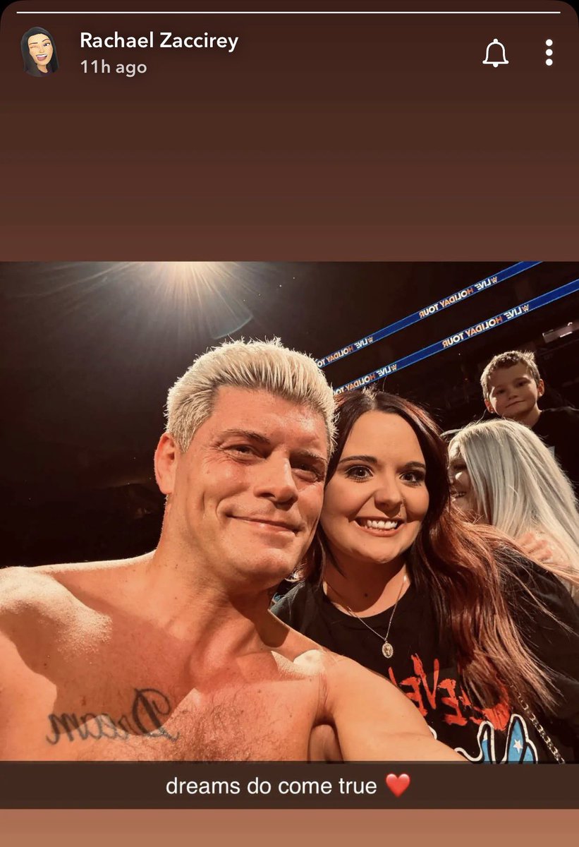 OSUBulldogMom's tweet photo. @CodyRhodes thank you from the bottom of my heart for making my niece’s  dream come true. She has been waiting years to get this photo with you. Thank you for taking the time to walk around to each fan to either sign something or take a picture with them following the event https://t.co/CrRoq5sCnj