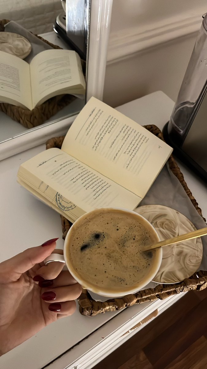 sh8_ahd's tweet photo. 📖☕️ https://t.co/GiFDYdAwLK