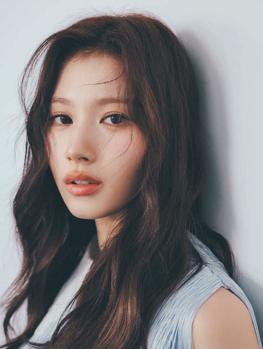 _inmusic_'s tweet photo. Happy 29th birthday to the talented Sana of TWICE! 🎉🎈 https://t.co/tKogFVvcHf