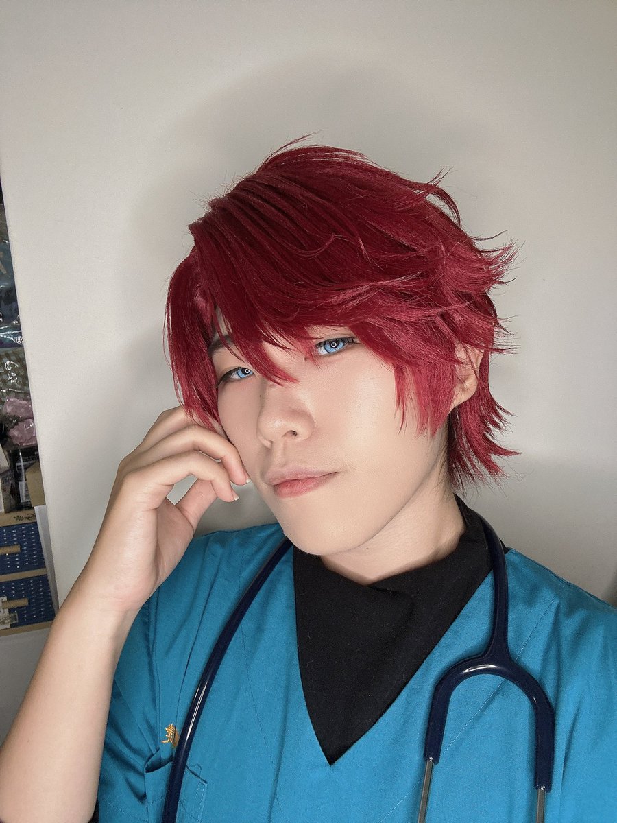 Saring0809's tweet photo. ［療傷遊戲-生嶋靜真］
拖這麼久終於要出，先來試個妝🥰
因為職業重疊，我真的每次看新一集都很擔心湊因為靜真工作的影響而跟他分手⋯⋯看得我提心吊膽哎唷喂🥲（不劇透就講到這裡）
天氣冷了我家寶貝們都不想出來工作只好空虛地拍了一下戴聽診器🧐
#cosplay
#セラピー��ーム
#TherapyGame https://t.co/0ZN5flG3WM