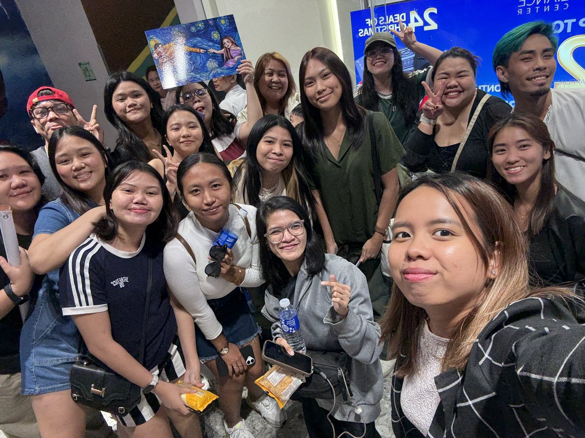 elainnehp's tweet image. Nagsisilbing reunion talaga naming @VGFever &amp;amp; ng mga kapwa little ponies ko kapag nagkikita kami sa pa-blockscreening namin ng movie ni Meme @vicegandako every year! So happy to be with my co-little ponies again and again!🫶🏻🥰 Forda love and support kay Meme present kami nyan!🥰