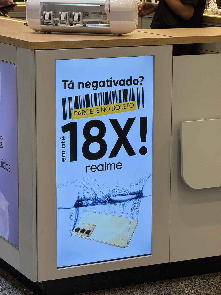 vctrpf's tweet image. Primeiro país de centésimo mundo.