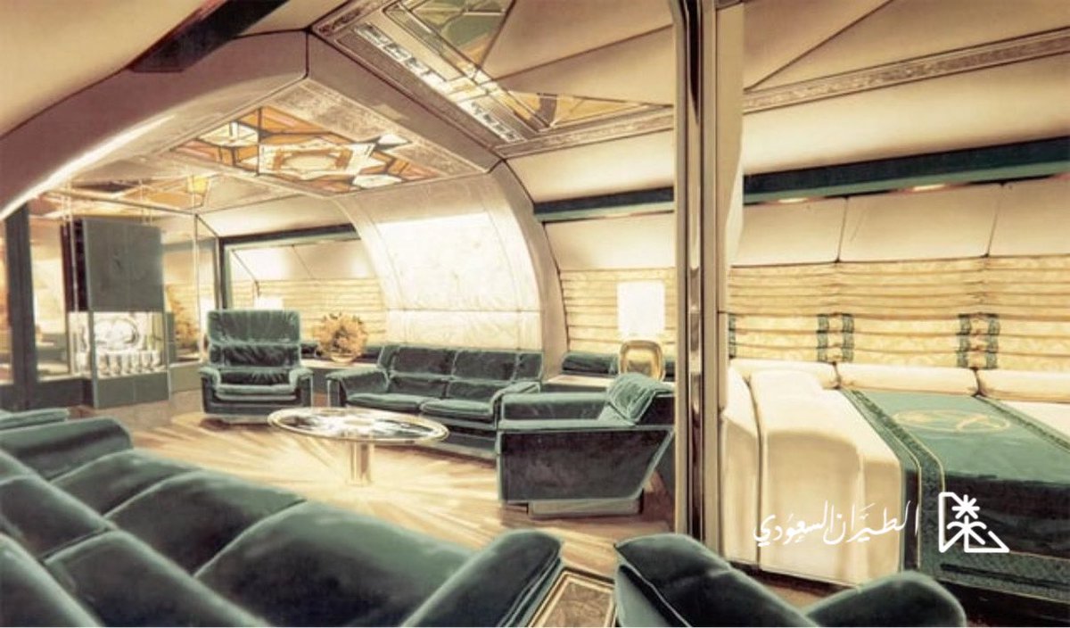 saudia_aviation's tweet photo. صور نادرة 🤩‼️

من الداخل 
لطائرة بوينغB747-300 كلاسيك،الملكية 🇸🇦👑

خدمة الطائرة :
🔹 الملك فـهــد  بن عبدالعزيز ال سعود
🔹 الملك عبدالله بن عبدالعزيز ال سعود
( رحمهم الله )

🛑 الطائرة خارج الخدمة حالياً https://t.co/GU9EYvuB98