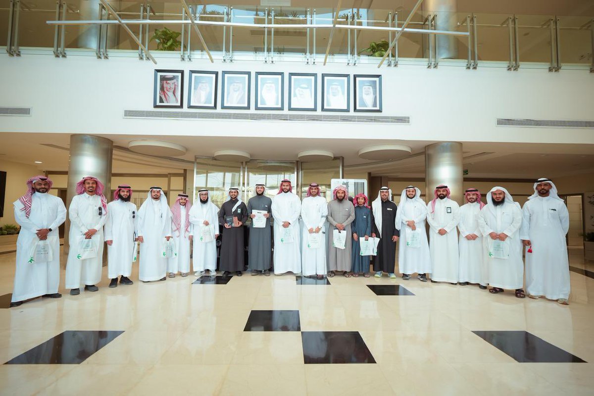 AFAGYOUTHAS's tweet image. تتقدم جمعية آفاق الشبابية بخالص الشكر والتقدير إلى المجلس التخصصي للجمعيات الشبابية، 
نظير جهودهم المتواصلة ودعمهم المستمر، وما قدموه من إسهامات نوعية كان لها أثر ملموس في تطوير أداء الجمعيات وتعزيز برامجها.

سائلين الله لهم دوام التوفيق والعطاء.

#جمعية_آفاق_الشبابية #شكر_وتقدير