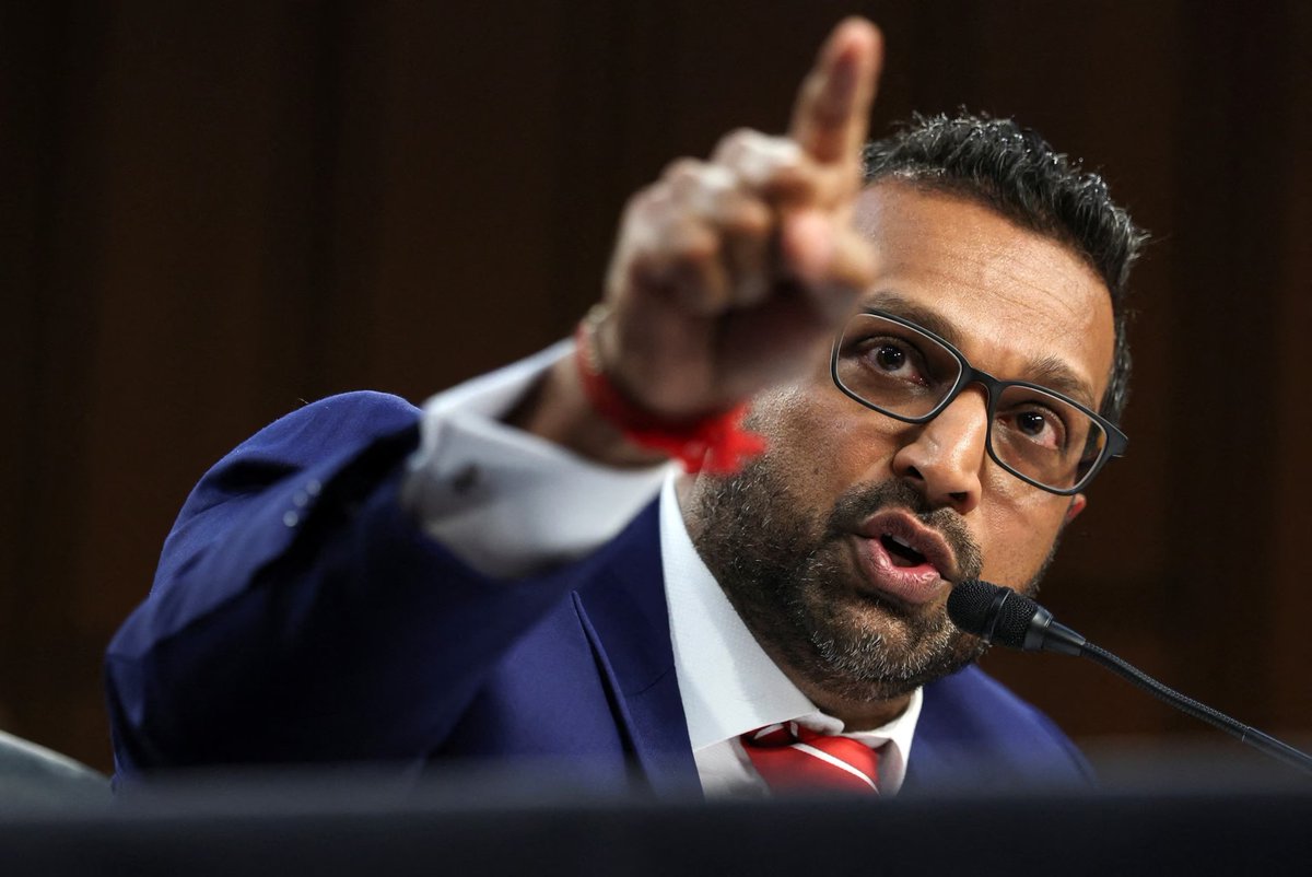 MarioNawfal's tweet image. 🇺🇸 FBI DIRECTOR PATEL ON MINNESOTA FRAUD CASE: $250M STOLEN FROM CHILDREN, MORE COMING

Kash patel say one of the largest fraud schemes in recent U.S. history exploited programs meant to feed vulnerable children during COVID.

The case has already exposed shell companies, sham…