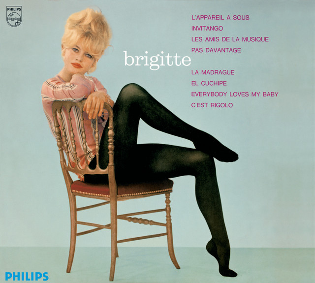 look4kiss's tweet image. Brigitte Bardot - La madrague (1963)
youtube.com/watch?v=aN0kPQ…
ひと気の絶えた浜辺で貝と甲殻類たちが、夏の終わりを嘆いている
あの太陽と唄の季節を想う私たちは哀しい
でも来年また…
#Frenchpop 🐚
On the deserted beach, shells &amp;amp; crustaceans lament the end of summer
But next year again…