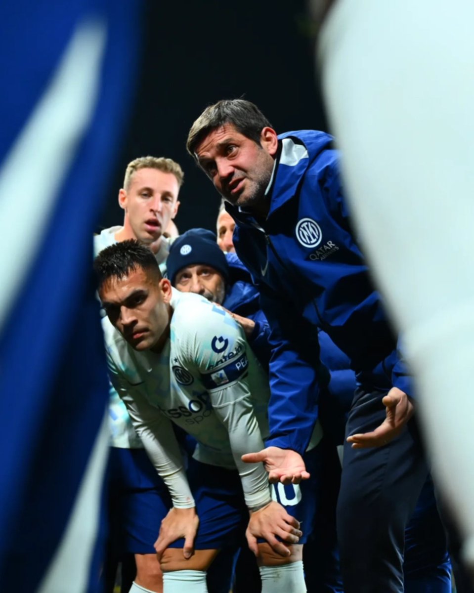 interfc's tweet image. • يدرك دافيدي فراتيسي بأن وقته مع إنتر قد شارف على نهايته
• لاعب خط الوسط يسعى للخروج من إنتر كي يقاتل على مقعد مع منتخب #ايطاليا والذي ينافس للتأهل لنهائيات #كأس_العالم 2026
• يحظى فراتيسي بإهتمام مباشر من #يوفنتوس والذي يبادله فراتيسي الشعور