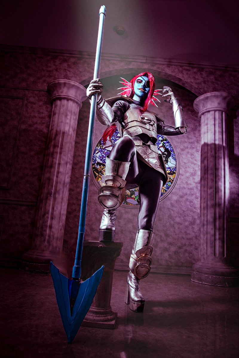 #Undertale  #cosplay
アンダイン コスプレ
「ぬあああああ！
わたしは けっして たおれはしない！」