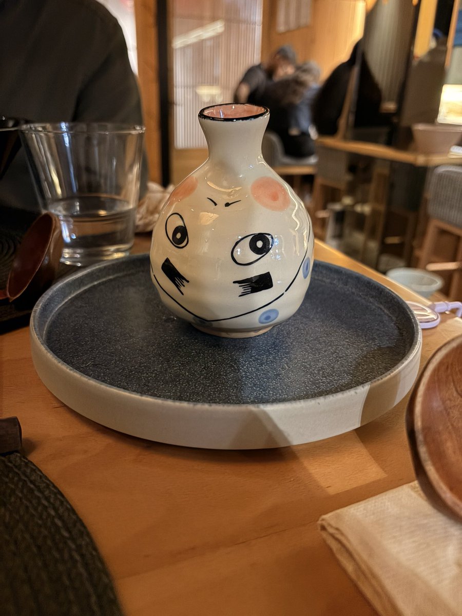 _manaskalia's tweet photo. Had a great Sunday afternoon meal at Naru's Noodle Bar. The Chicken Karaage and Lamb Birria Ramen stole the show. 
Good food and even better company 🙌🍜 https://t.co/nJY0t5rKta