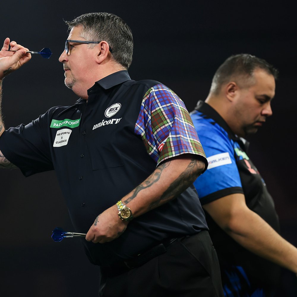 Betfred's tweet photo. 🏴󠁧󠁢󠁳󠁣󠁴󠁿 Gary Anderson (👑)
🎯 18 Legs Won
🎯 102.24 Average
🎯 14 180s 
🎯 124 Highest Checkout

🇳🇱 Jermaine Wattimena
🎯 16 Legs Won
🎯 95.26 average
🎯 10 180s
🎯 124 Highest Checkout

We've been treated to another classic on the Ally Pally stage! https://t.co/8URTU12XAC