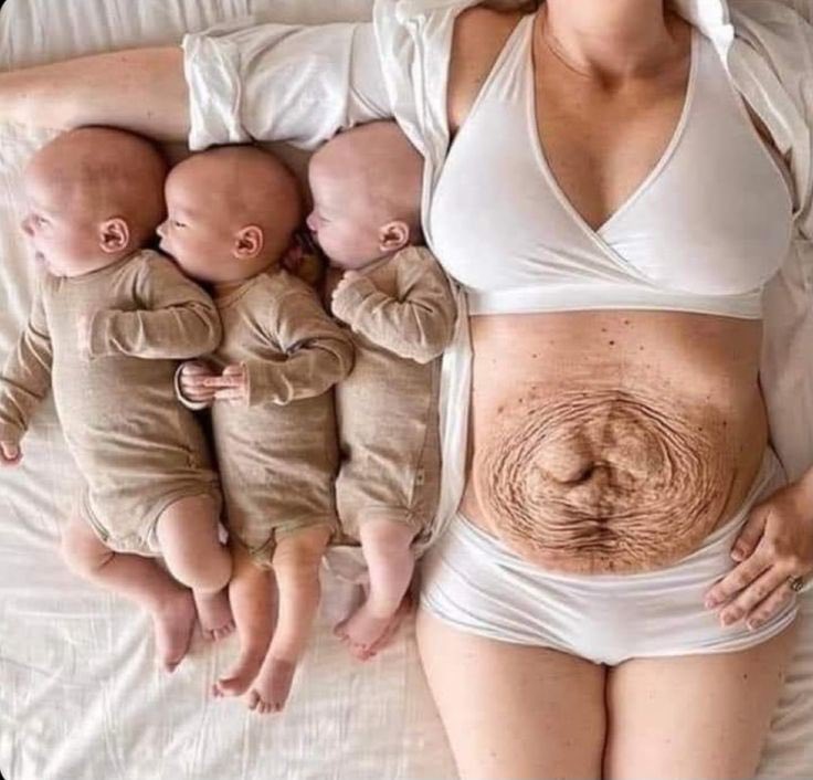 ItsAmaAdoma's tweet photo. No matter how low your battery is, leave a red heart ❤️ for mothers 🥹 https://t.co/cBFKzqzCfj