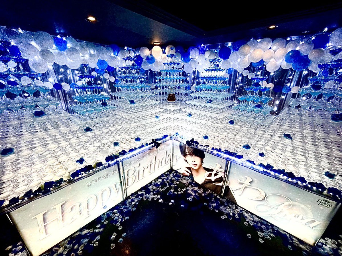 2025年を締め括るカフェプリンス本店 ラストイベント【あわ生誕祭】
Cafe Prince Group史上最大級タワー‼️

Happy Birthday あわ🎂