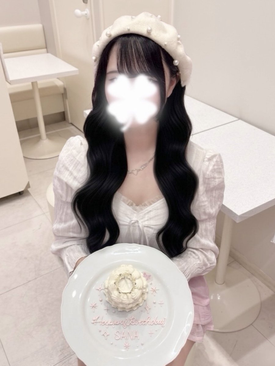 𝒩 †❤︎ tweet media