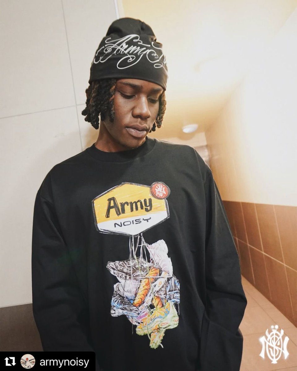 _iblevrai's tweet photo. NOÏSY ARMY. 🪖 

Une marque française de streetwear que j'ai découvert sur instagram, ils ont des belles pièce, très inspirés de la culture US. Même en terme d'accessoires y'a pas mal de truc interessant chez cette marque. https://t.co/ed7B0K35NN