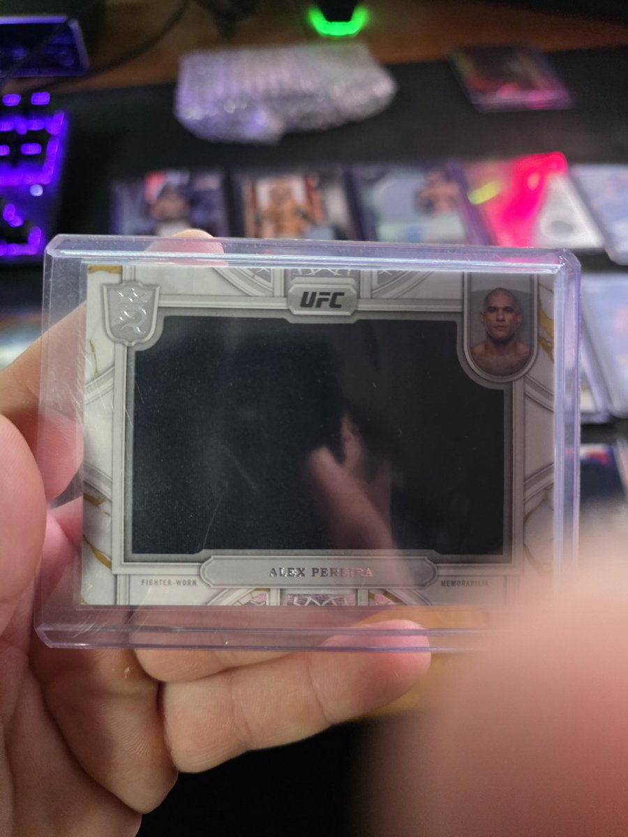 werdism's tweet image. Some more UFC stuff! #ufc #ufccards #topps #khabib #Islam #maxholloway #dustinpoirier #cardcollecting #nickdiaz