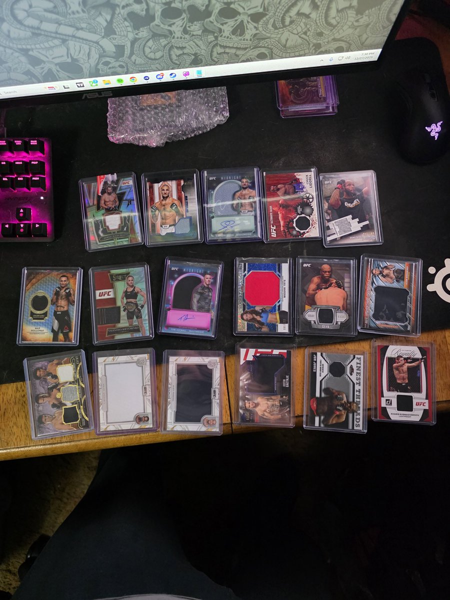 werdism's tweet image. Some more UFC stuff! #ufc #ufccards #topps #khabib #Islam #maxholloway #dustinpoirier #cardcollecting #nickdiaz