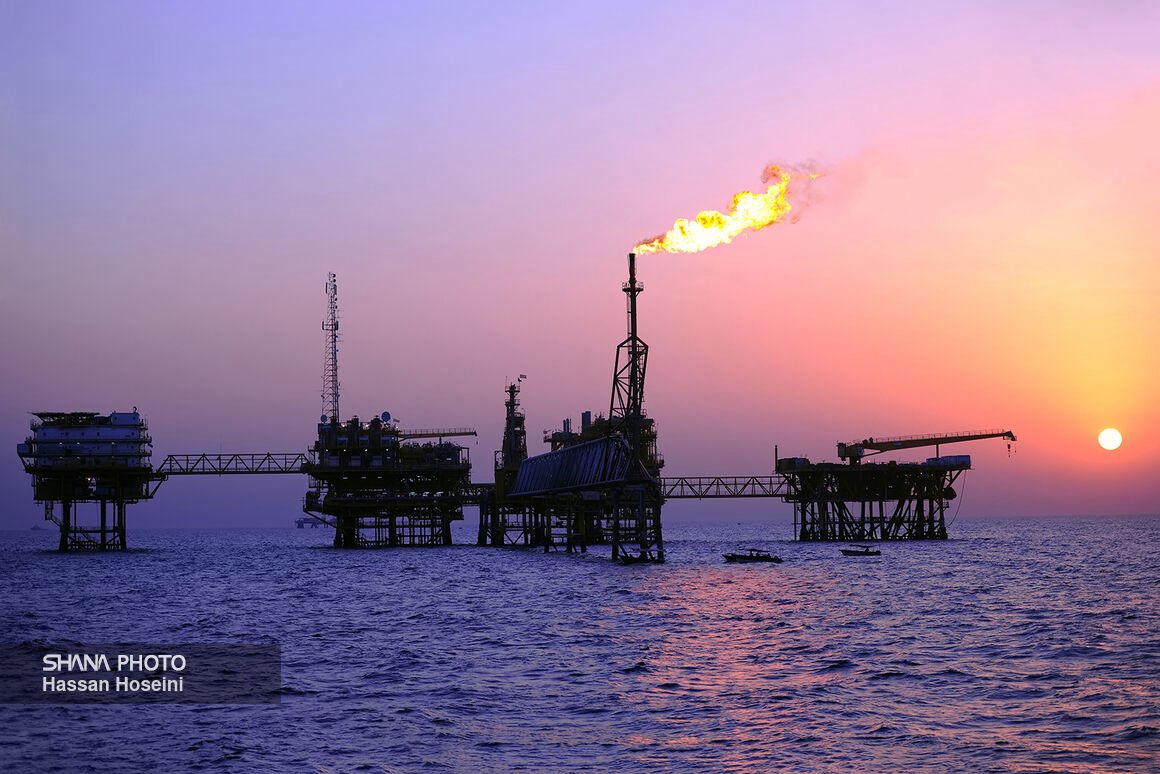 Touraj Dehghani, #CEO of Pars #Oil and #Gas Company, announced that a new gas production record has been set at South #Pars, with daily rich gas output from the shared field reaching 723 million cubic meters.