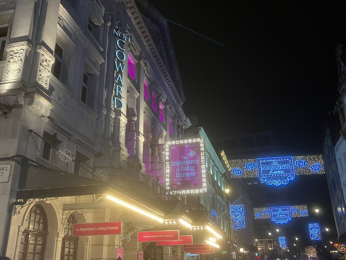 The Basic Theatre Reviewer tweet media