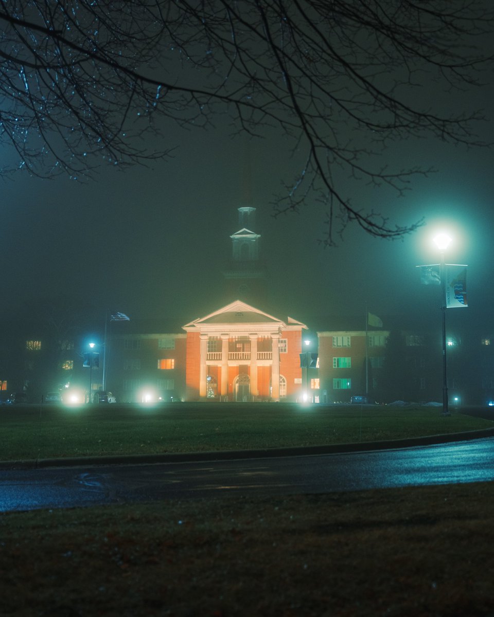 _thecolorfulkid's tweet image. I keep having the same dream where I end up here