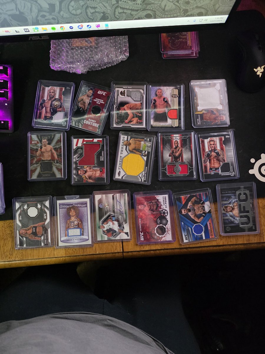 werdism's tweet image. Some more UFC stuff! #ufc #ufccards #topps #khabib #connormcgregor #georgestpierre #Volkswagen #collecting #cardscollecting