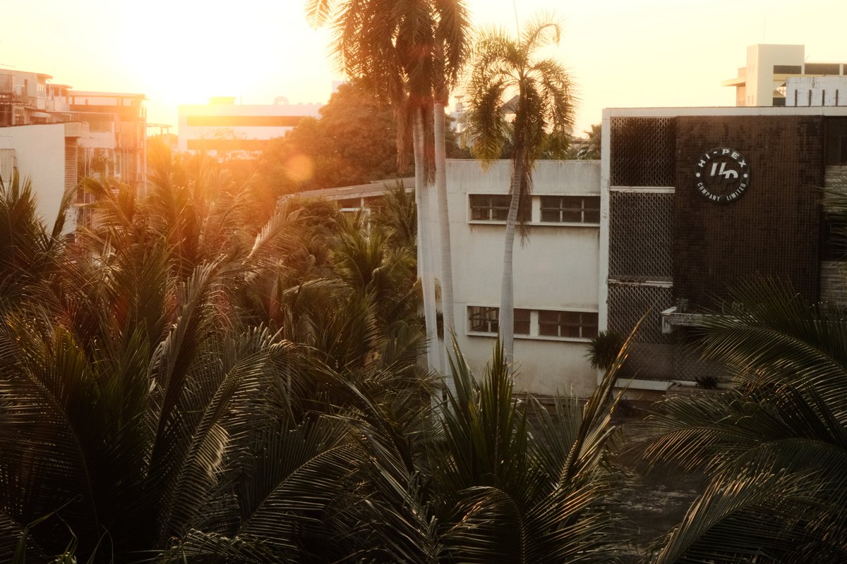 dbaker's tweet image. today in bangkok #fujifilm #Thailand