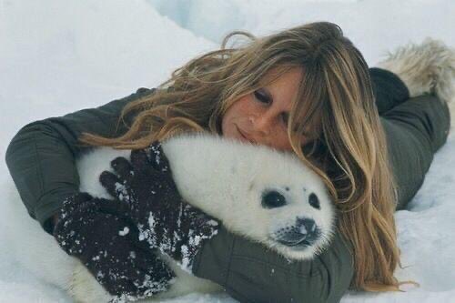 Christina Jane tweet media