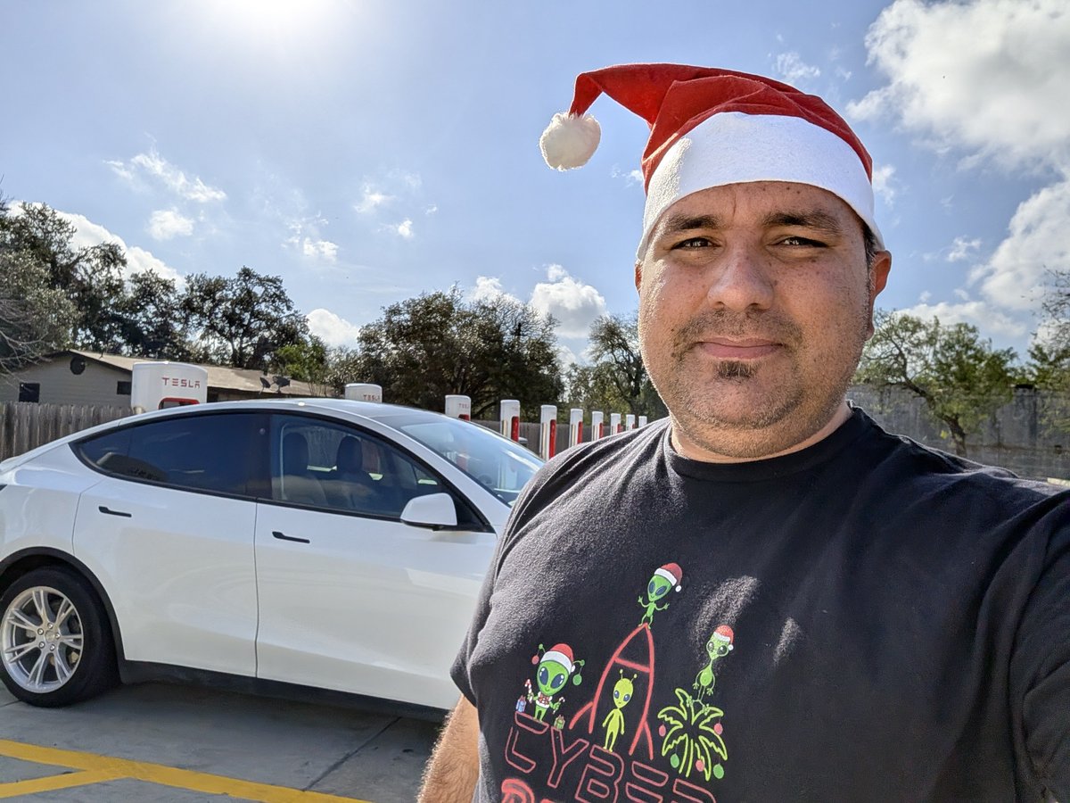 drvrjay's tweet image. Changed my route home to add a stop to my charging passport. 🤣 I can't be the only one who's done that.