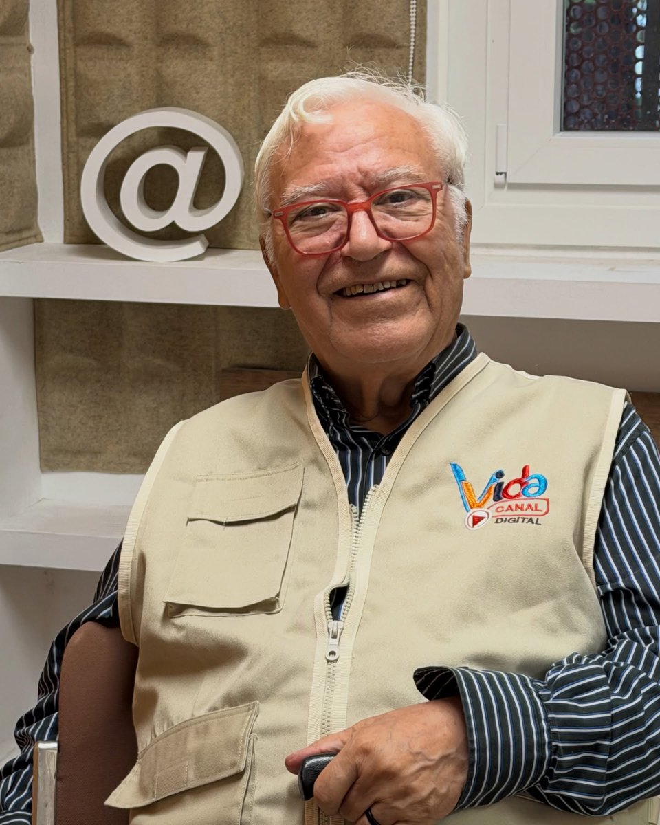 Ha fallecido en Sevilla el P. Alfonso Francia Hernández, SDB (1937-2025), quien aprovechó hasta el último momento las “nuevas tecnologías” para comunicar el mensaje del evangelio.
Ha prestado sus últimos servicios en la comunidad salesiana de la “Parroquia de Jesús Obrero” (SE).