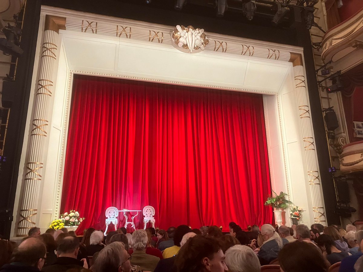 The Basic Theatre Reviewer tweet media