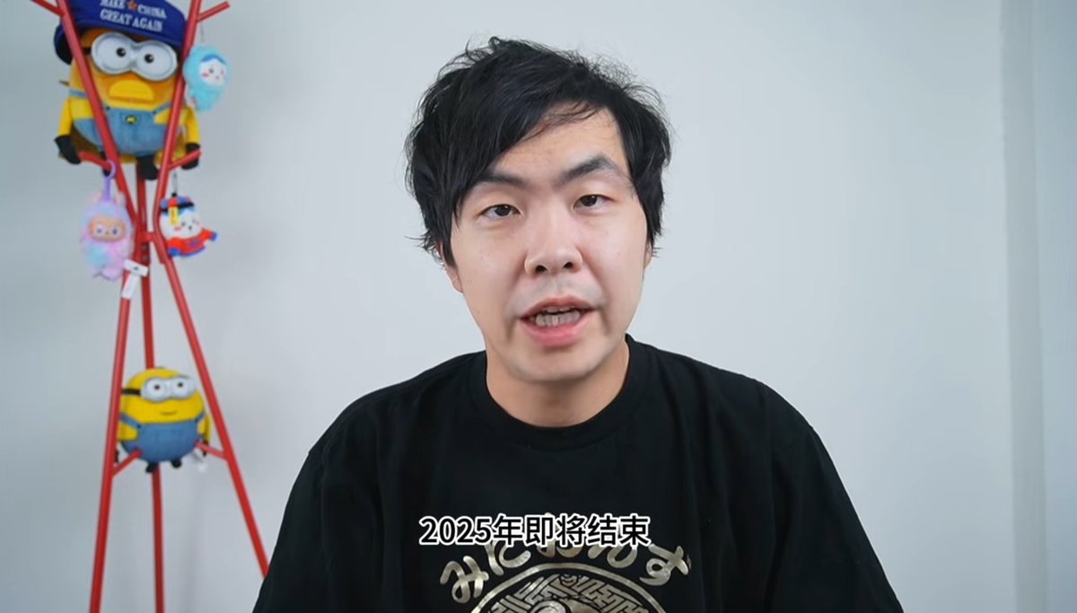 wakeup_arrow's tweet photo. 团结还是清洗？
多伦多方脸的抉择

推特76万fo，油管51万订阅，七步民主教教主，雪花三巨头之一，厕所革命发起人——从各种角度评价，多伦多方脸都是键政圈年青一代的顶流。

然而就在今年六月��在一般被视为大V粉丝提纯基地的电报群，方脸竟然与群管理团队彻底决裂，究竟发生了什么？
#长推预警 https://t.co/qzErPaY2wy